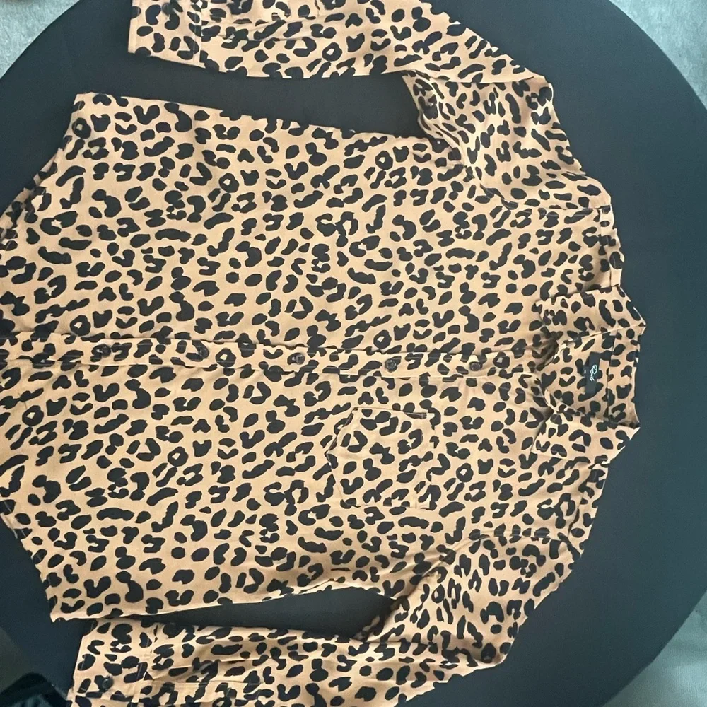 Rails button down - Picture 4 of 4